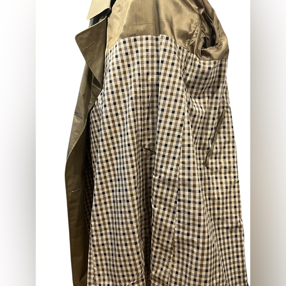 Aquascutum London Weatherproof Garment - Picture 7 of 9